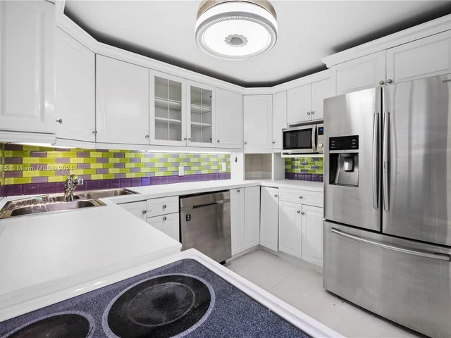 1228 West Ave # 611, Miami Beach FL 33139