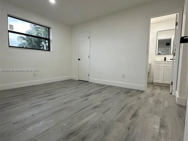 7750 Simms St, Hollywood FL 33024