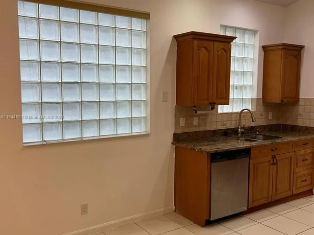 3922 Diamond Palladium Ter, Boynton Beach FL 33436