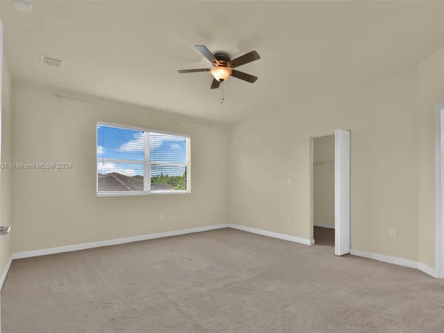 17075 SW 92nd St, Miami FL 33196