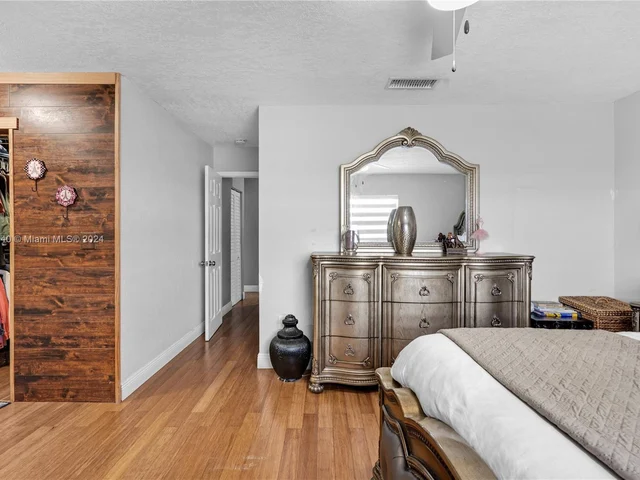 8101 SW 149th Ave, Miami FL 33193