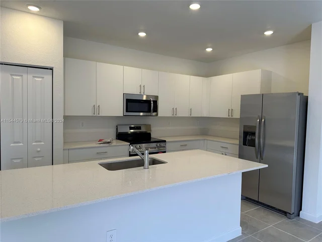 26445 SW 149 ave, Homestead FL 33032