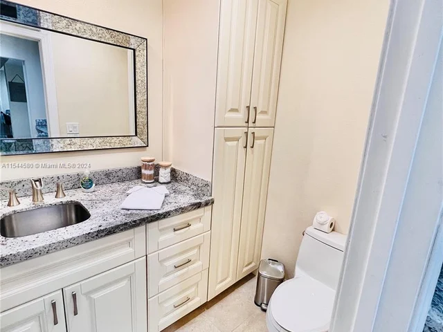 23321 Water Cir # 23321, Boca Raton FL 33486