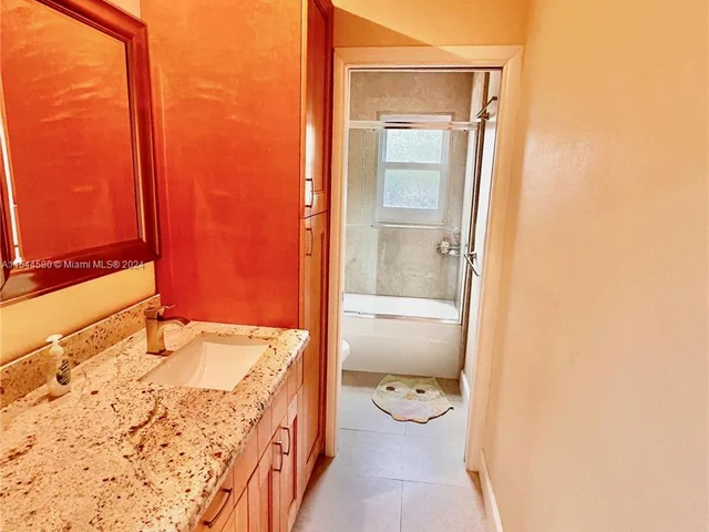 23321 Water Cir # 23321, Boca Raton FL 33486