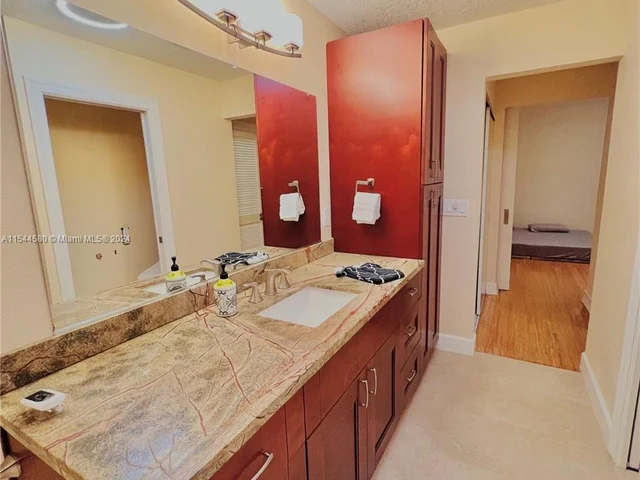 23321 Water Cir # 23321, Boca Raton FL 33486