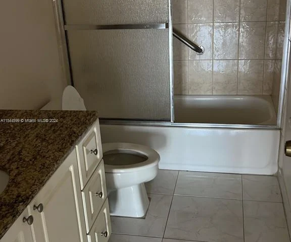 2500 Parkview Dr # 2411, Hallandale Beach FL 33009