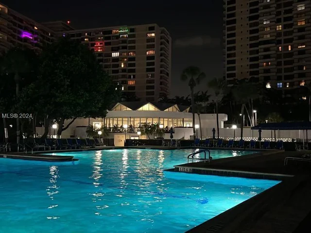 2500 Parkview Dr # 2411, Hallandale Beach FL 33009