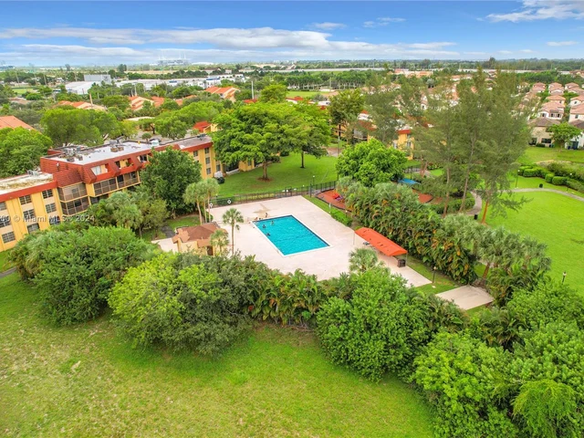 3253 Foxcroft Rd # G314, Miramar FL 33025