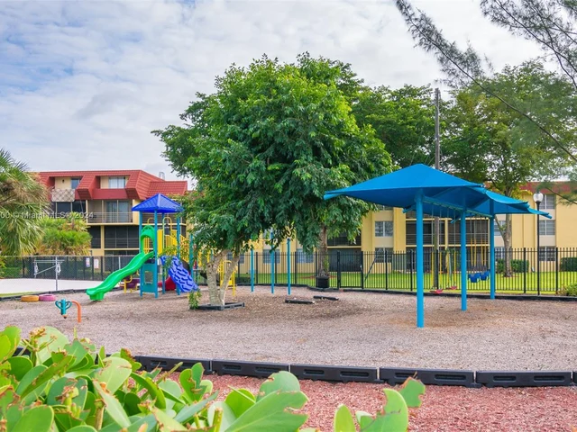 3253 Foxcroft Rd # G314, Miramar FL 33025