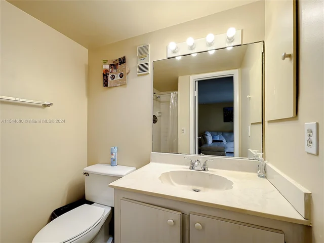 3253 Foxcroft Rd # G314, Miramar FL 33025