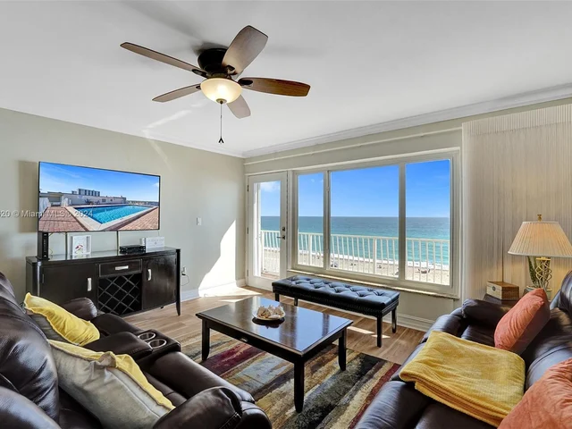 300 Oregon St # 503, Hollywood FL 33019