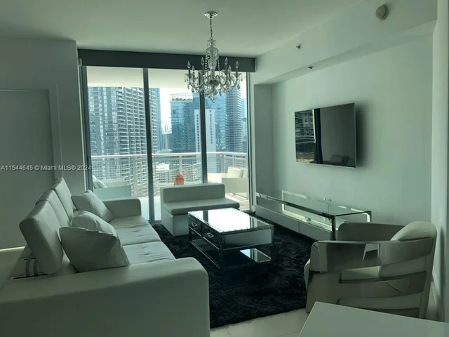 350 S Miami Ave # 3404, Miami FL 33130