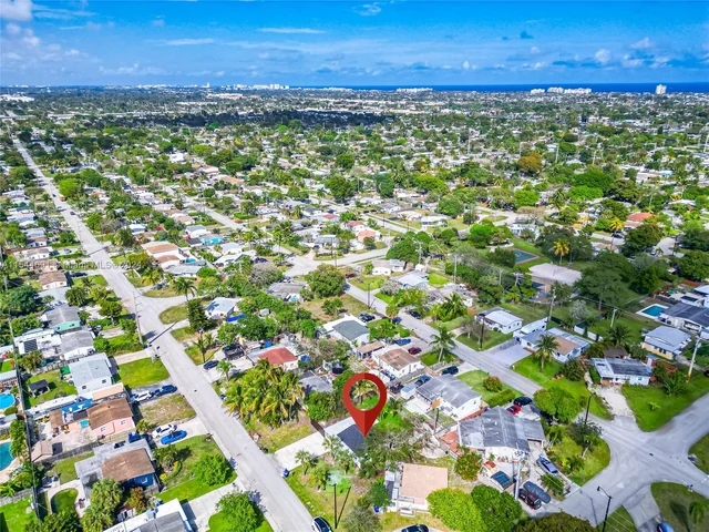 2680 NE 12th Ave, Pompano Beach FL 33064
