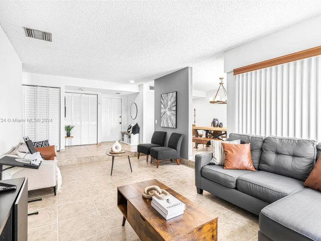 11114 SW 136th Ct # 0, Miami FL 33186