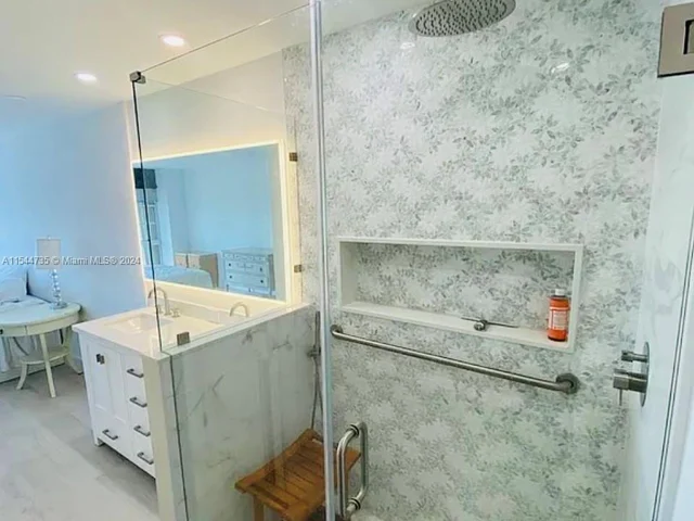 2451 Brickell Ave # 5S, Miami FL 33129