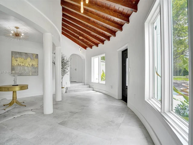 6355 Lagorce Dr, Miami Beach FL 33141