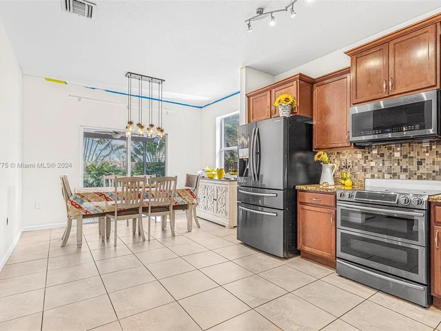 28449 SW 130th Pl, Homestead FL 33033