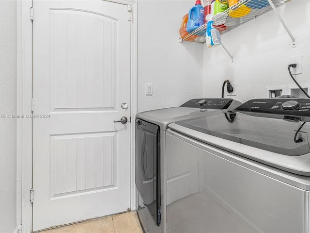 28449 SW 130th Pl, Homestead FL 33033