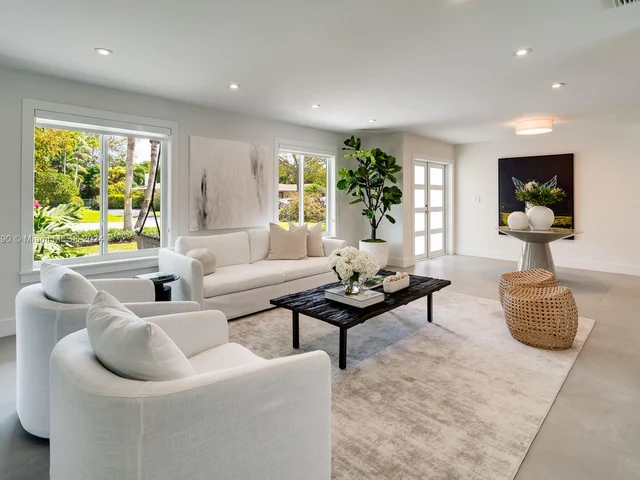 13840 SW 73rd Ave, Palmetto Bay FL 33158