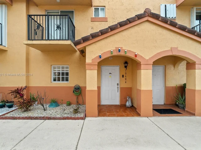 10684 NW 87th Ct # 10684, Hialeah Gardens FL 33018