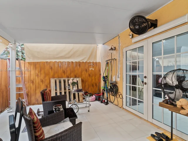 10684 NW 87th Ct # 10684, Hialeah Gardens FL 33018