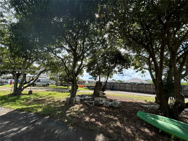 19100 SW 304th St # 0, Homestead FL 33030