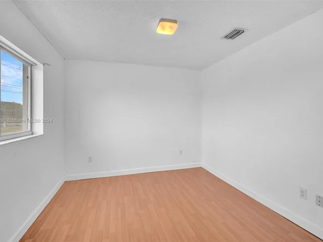 3630 N 56th Ave # 323, Hollywood FL 33021