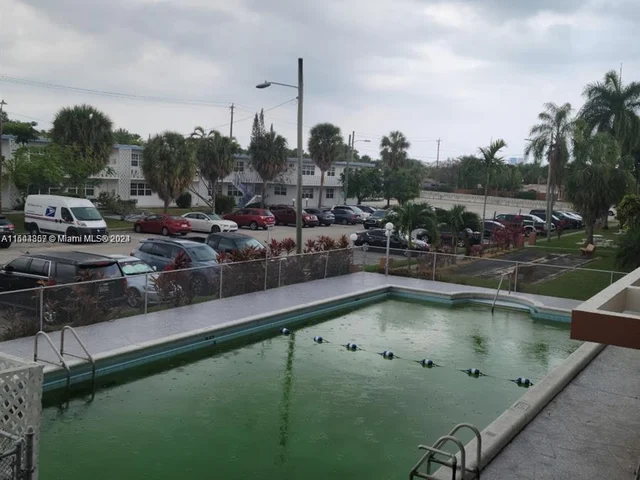 1430 NE 170th St # 221, North Miami Beach FL 33162