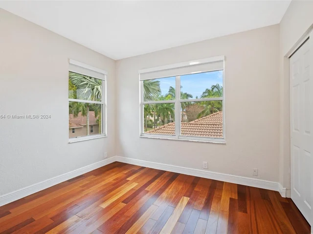 2012 Harbor View Cir, Weston FL 33327