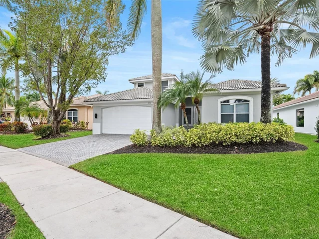 2012 Harbor View Cir, Weston FL 33327