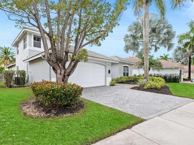 2012 Harbor View Cir, Weston FL 33327