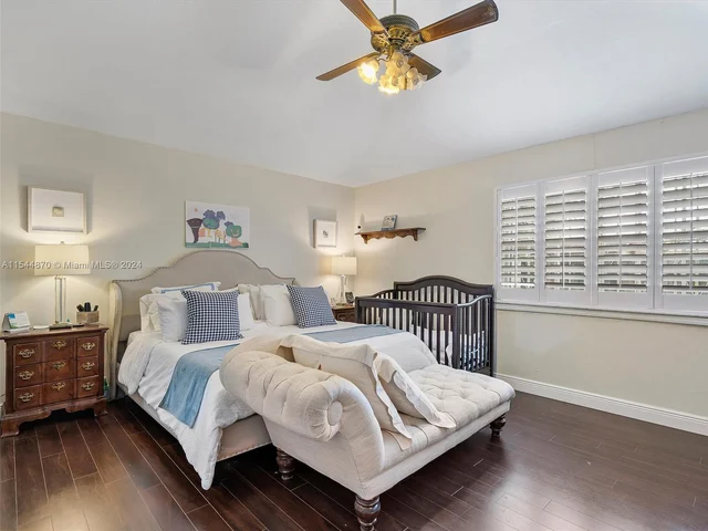 5558 SW 89th Pl, Miami FL 33165