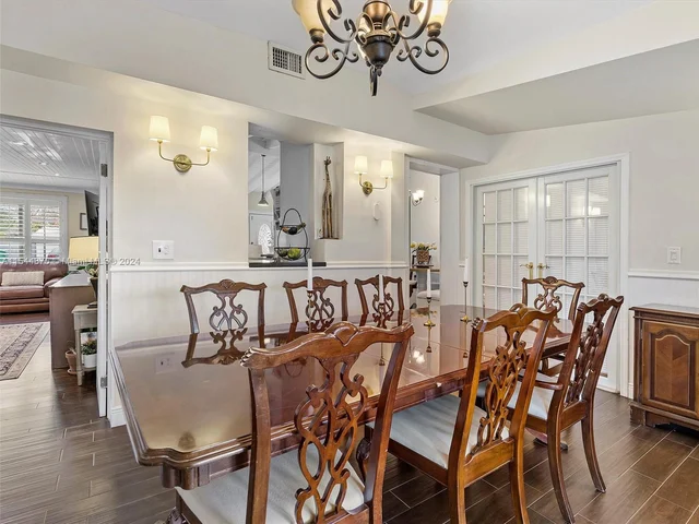 5558 SW 89th Pl, Miami FL 33165