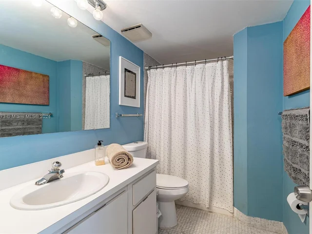 780 NE 69th St # 1010, Miami FL 33138