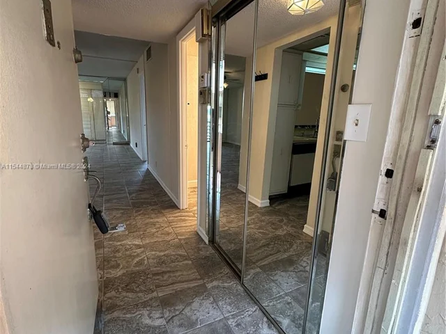 403 NW 68th Ave # 309, Plantation FL 33317