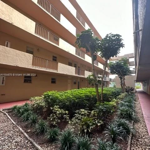 403 NW 68th Ave # 309, Plantation FL 33317