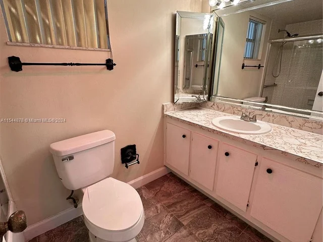 403 NW 68th Ave # 309, Plantation FL 33317