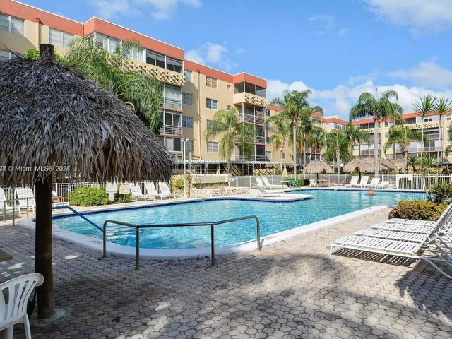 403 NW 68th Ave # 309, Plantation FL 33317