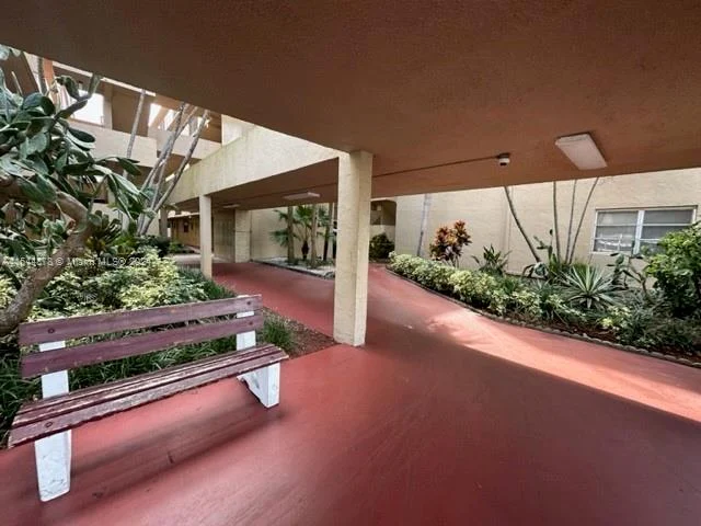 403 NW 68th Ave # 309, Plantation FL 33317