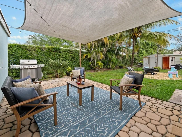 205 S 57th Ter, Hollywood FL 33023