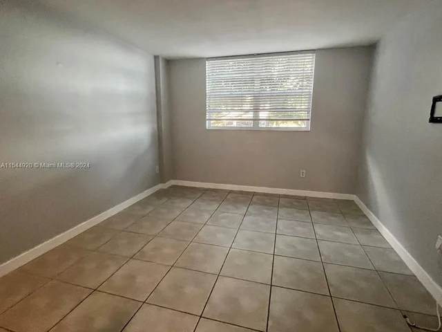 750 NE 64th St # B201, Miami FL 33138