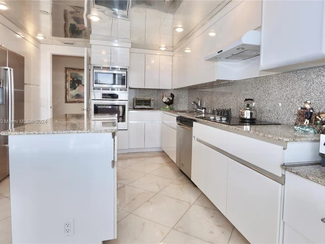 3000 Island Blvd # 2003, Aventura FL 33160