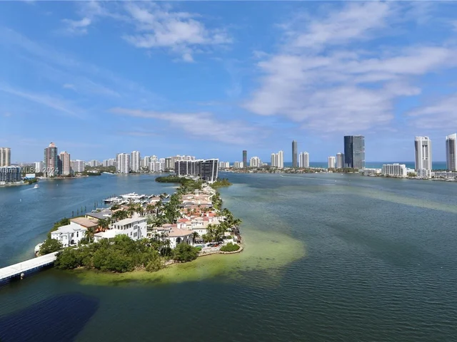 3000 Island Blvd # 2003, Aventura FL 33160