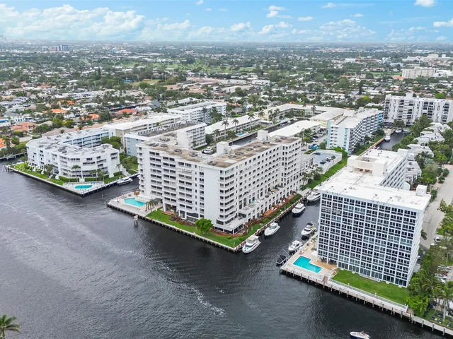 3100 NE 48th St # 312, Fort Lauderdale FL 33308