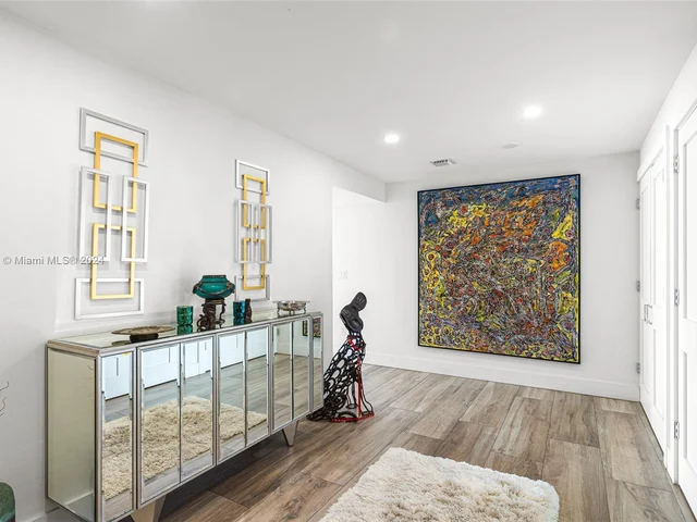 3100 NE 48th St # 312, Fort Lauderdale FL 33308