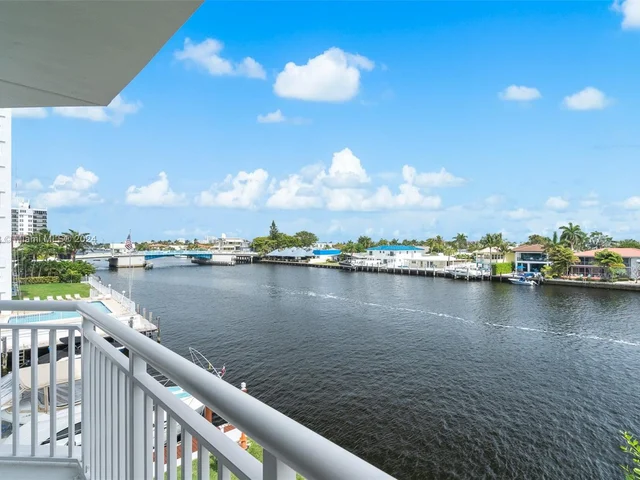 3100 NE 48th St # 312, Fort Lauderdale FL 33308