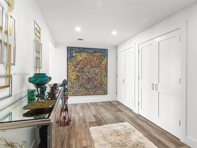 3100 NE 48th St # 312, Fort Lauderdale FL 33308