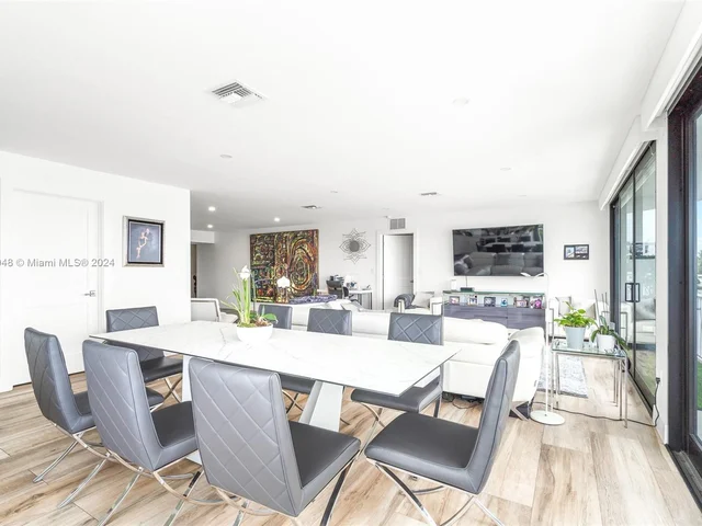 3100 NE 48th St # 312, Fort Lauderdale FL 33308