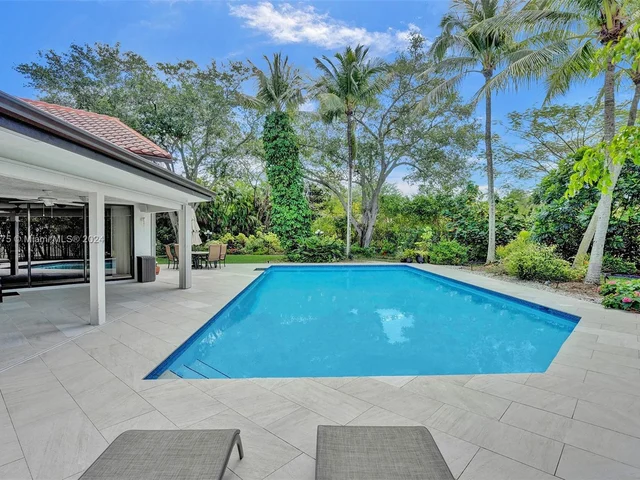 375 Alexandra Cir # 375, Weston FL 33326