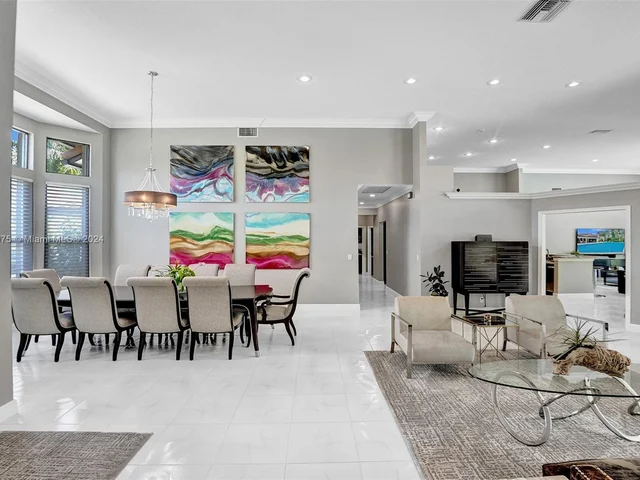 375 Alexandra Cir # 375, Weston FL 33326